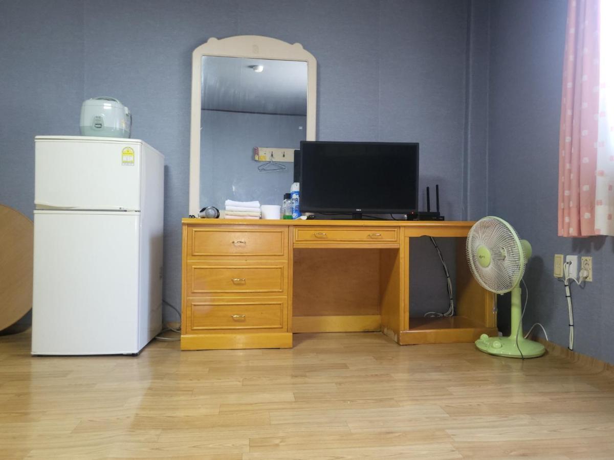 Songwol Park Motel Sokcho Exterior photo